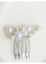 Булчинско мини гребенче украса за коса с перли цвят бяло модел Stylish in White by Rosie